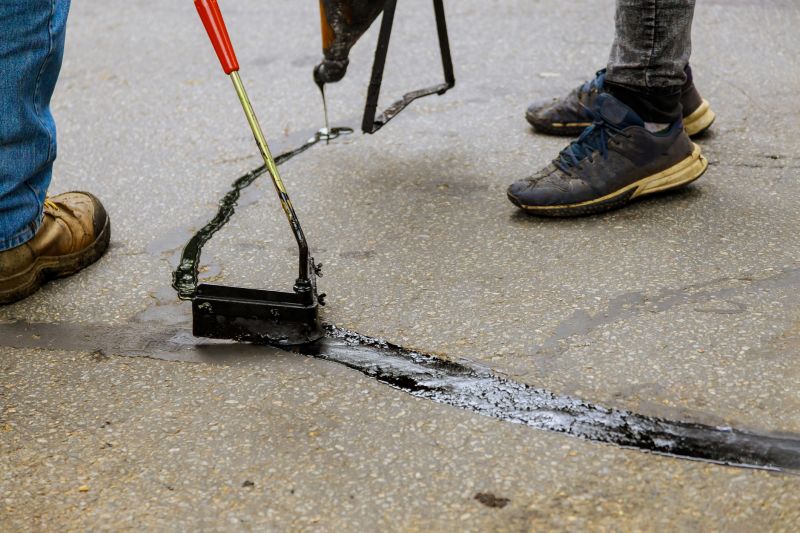 Residential Driveway Sealcoating in Fort Myers, FL